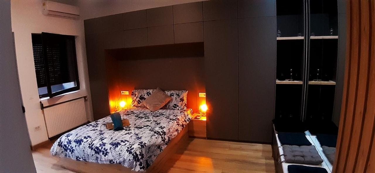 Best Ambiance Apartment And Vew In Center Bukares Bagian luar foto
